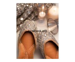 Exquisite Bridal Juttis for Your Special Day - 2